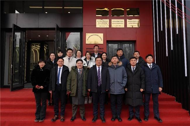 冠盛股份合资公司固态电池研究院成立，谢海明教授出任院长及首席科学家第4张