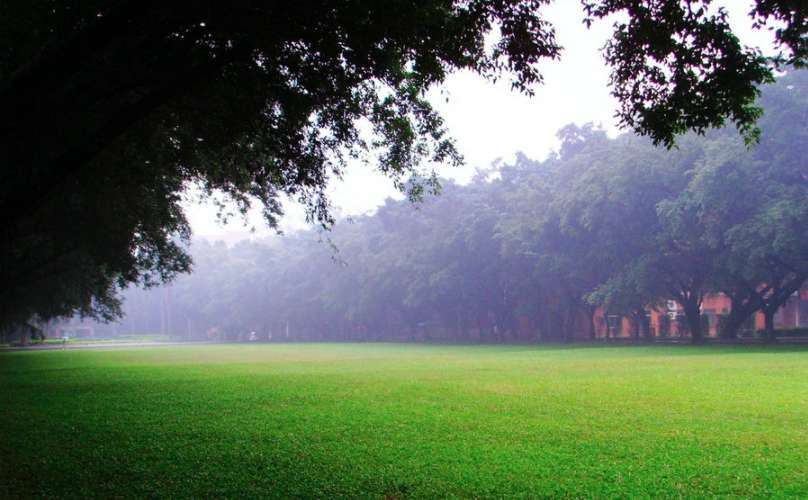 中山大学地址在哪，校本部在哪个区？