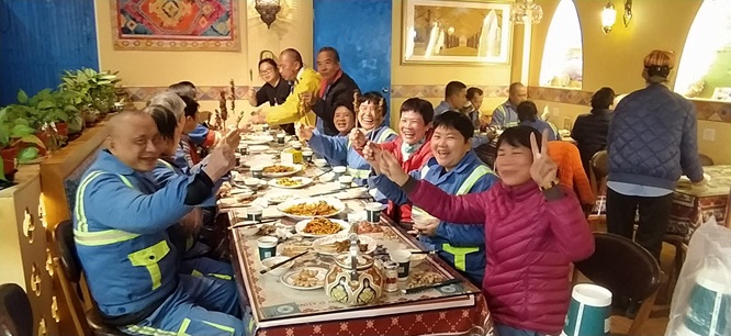 公益交流在大学城新疆餐厅第7张