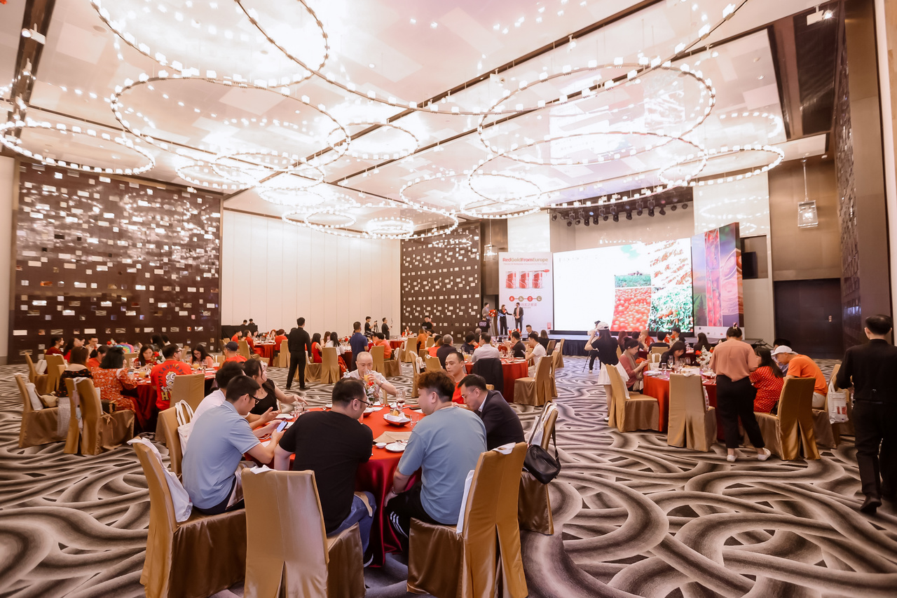 广州东方文华酒店“来自欧洲的红金”晚宴绽放红金西红柿魅力第2张