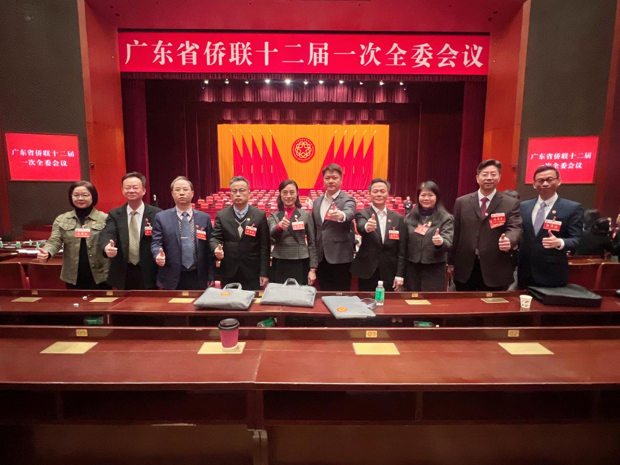 “江门故事”走进广东省侨代会 ——江门市侨媒中心两代表出席省第十二次侨代会