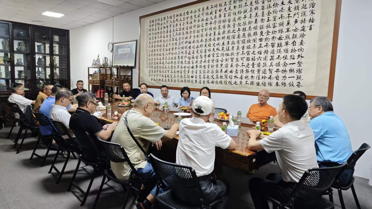 李崴:大力支持江门举办孙中山先生诞辰纪念活动第1张